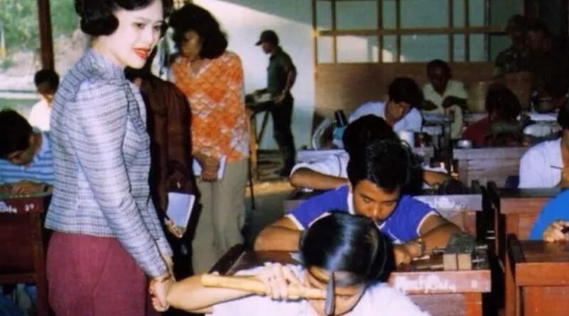 พระองค์ทรงห่วงใยและพระราชทานทุนการศึกษา